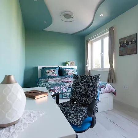 Apartment домът на билкарката
